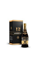 Коньяк Армянский, марочный, выдержка 12 лет в подарочной упаковке 40% 0.5л